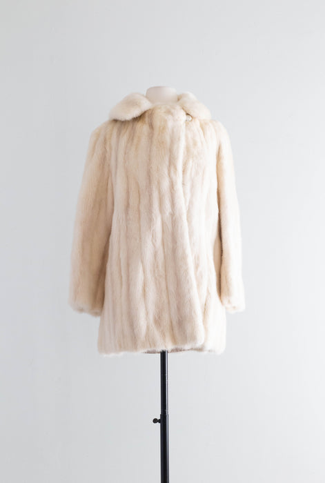 Luxurious 1960's Ivory Pearl Mink Jacket / Medium