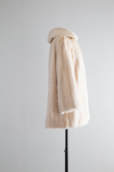 Luxurious 1960's Ivory Pearl Mink Jacket / Medium