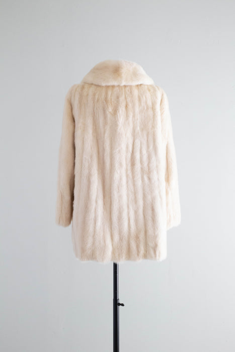 Luxurious 1960's Ivory Pearl Mink Jacket / Medium