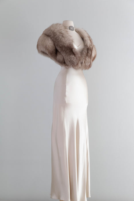 Glamorous 1950's Norwegian Silver Fox Fur Wrap From Bonwit Teller / OS