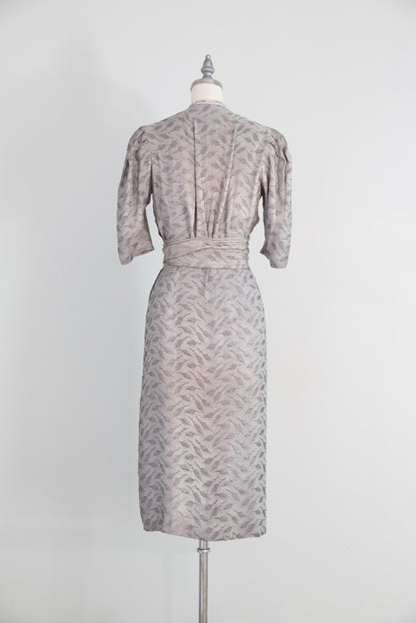 Exquisite 1930's Metallic Silver Lame Evening Dress With Wheat Motif / Small