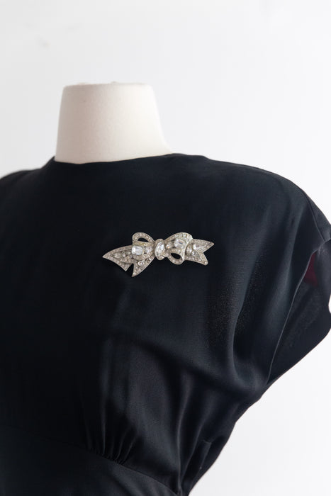 1930s Art Deco Era  Pavé Rhinestone Bow Brooch
