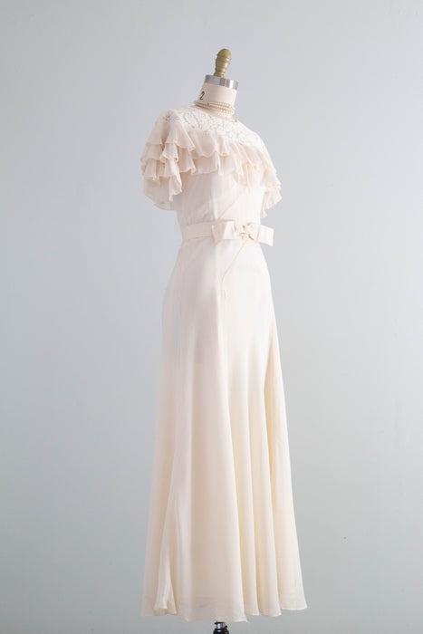 Elegant 1930's Cream Puff Silk Chiffon And Lace Bridal Gown / SM