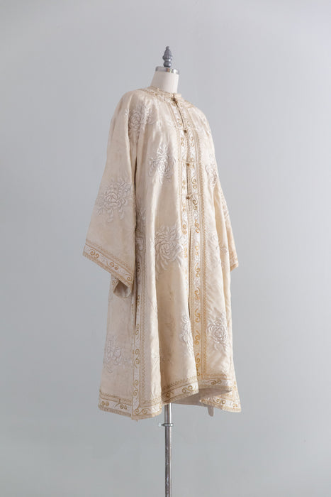 Rare & Extraordinary 1920's Chinese Robe - Ivory Silk Damask With Hand Embroidered Chrysanthemums / OS