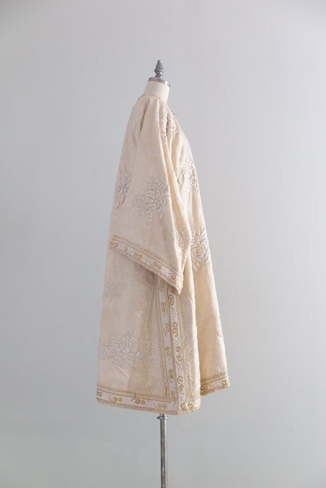 Rare & Extraordinary 1920's Chinese Robe - Ivory Silk Damask With Hand Embroidered Chrysanthemums / OS