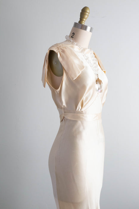 Sublime 1930's Gleaming Ivory Silk Satin Crepe Bias Cut Wedding Gown / XS