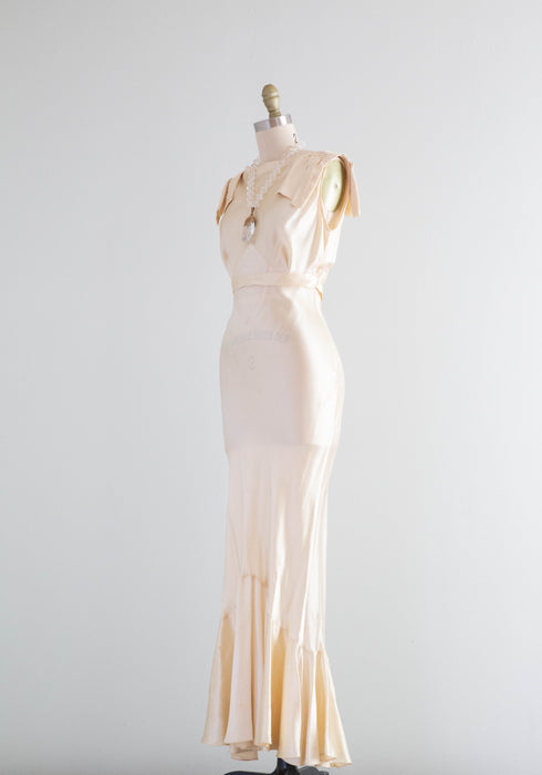 Sublime 1930's Gleaming Ivory Silk Satin Crepe Bias Cut Wedding Gown / XS