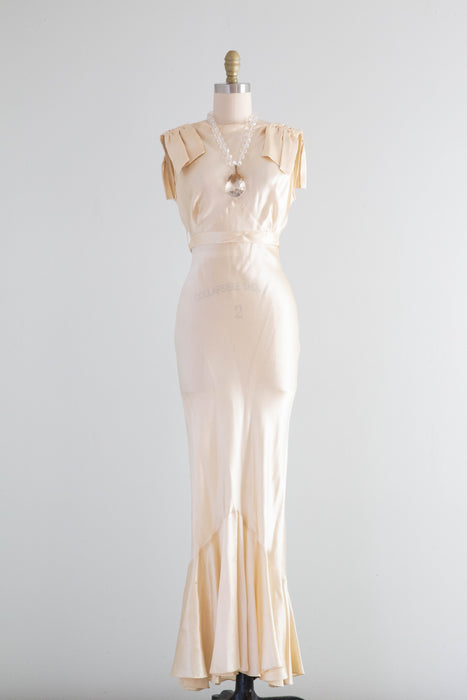 Sublime 1930's Gleaming Ivory Silk Satin Crepe Bias Cut Wedding Gown / XS