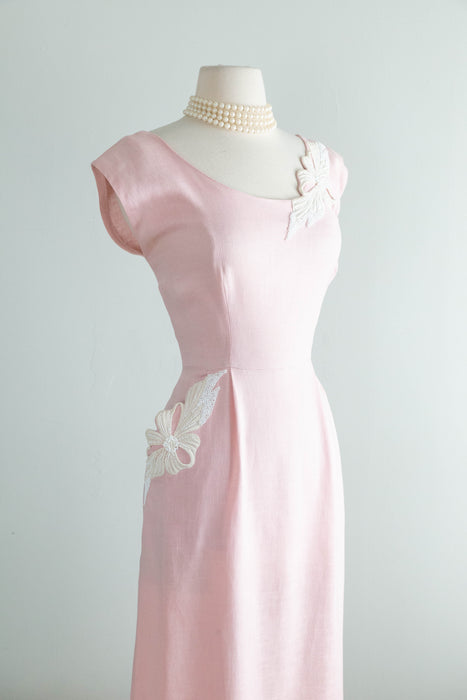 Lovely 1950's Palest Pink Linen Cocktail Dress With Beaded Pocket & Applique / M