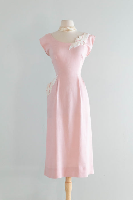 Lovely 1950's Palest Pink Linen Cocktail Dress With Beaded Pocket & Applique / M