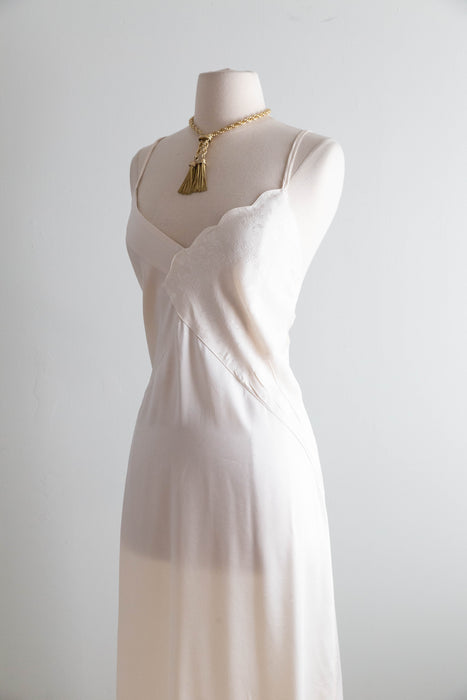 Pristine 1980's Ivory Silk Bias Cut Night Gown Slip Dress From Capriottis / SM