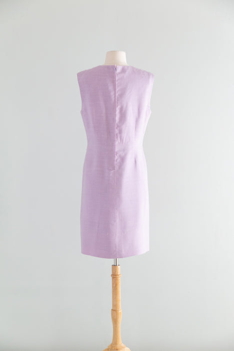 Lovely 1960's Lilac Linen Shift Dress With Floral Cutwork Lace / ML