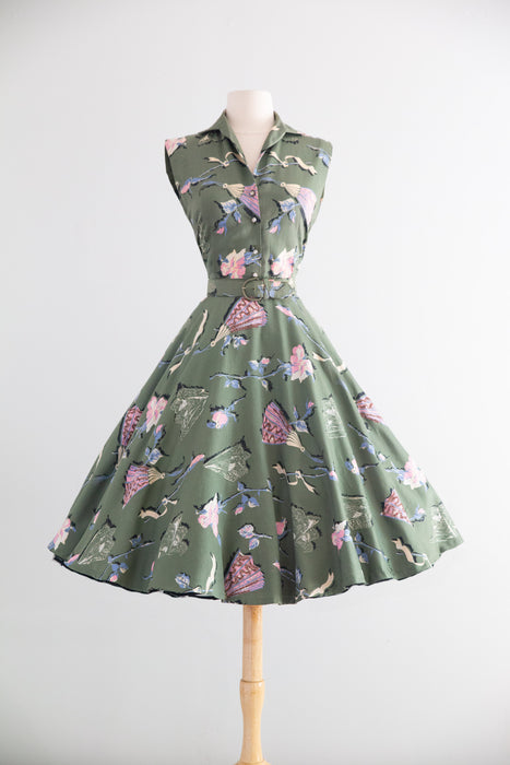 FAN-tastic Rare 1950's Novelty Print Blouse and Skirt Set In Polished Cotton With Glittering Fans / M