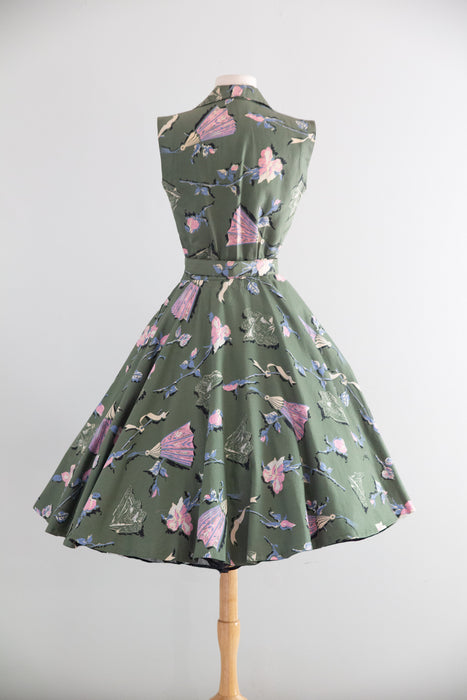 FAN-tastic Rare 1950's Novelty Print Blouse and Skirt Set In Polished Cotton With Glittering Fans / M