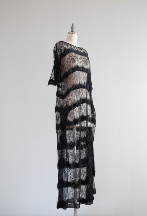 Exquisite 1920's Black French Lace Flapper Era Evening Dress / M