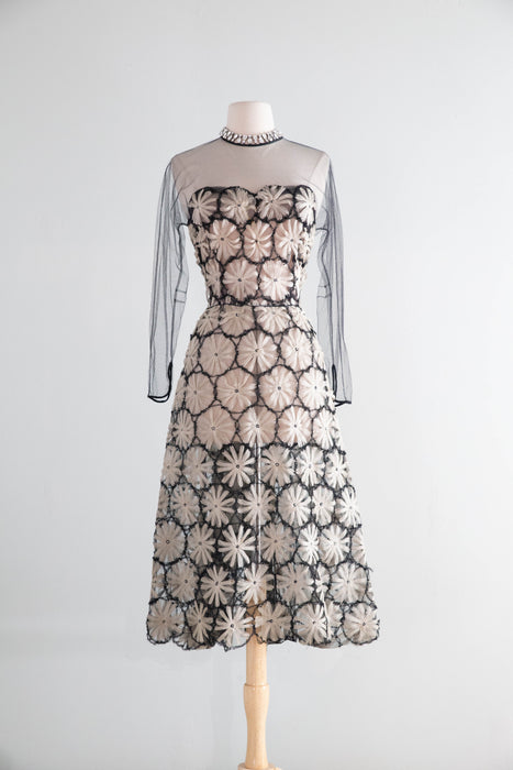Extraordinary 1950's Couture Cocktail Dress With Embroidered Floral Patterns / SM