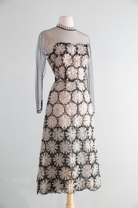 Extraordinary 1950's Couture Cocktail Dress With Embroidered Floral Patterns / SM