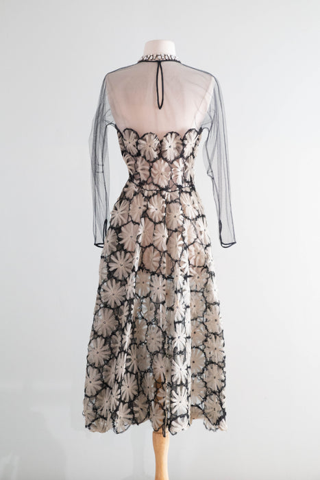 Extraordinary 1950's Couture Cocktail Dress With Embroidered Floral Patterns / SM