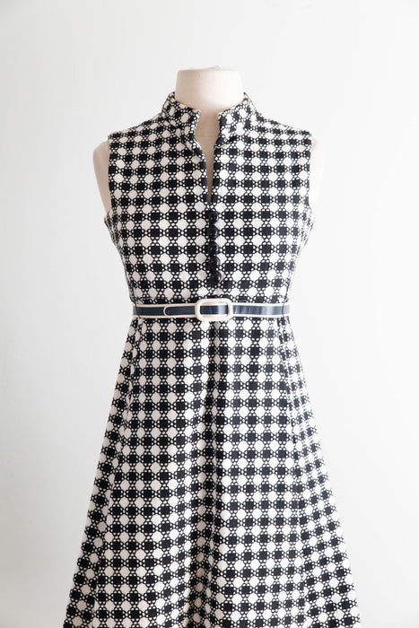 Fabulous 1960's Teal Traina Black & White Jacquard Mod Mini Dress / Small