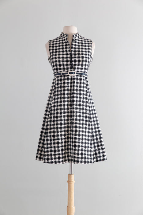 Fabulous 1960's Teal Traina Black & White Jacquard Mod Mini Dress / Small