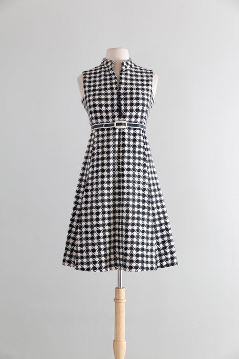 Fabulous 1960's Teal Traina Black & White Jacquard Mod Mini Dress / Small