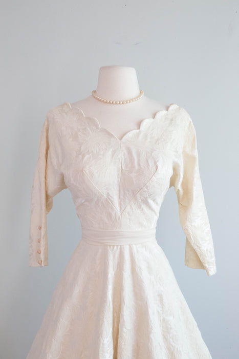 Lovely 1950's Ivory Brocade Party Dress / ML
