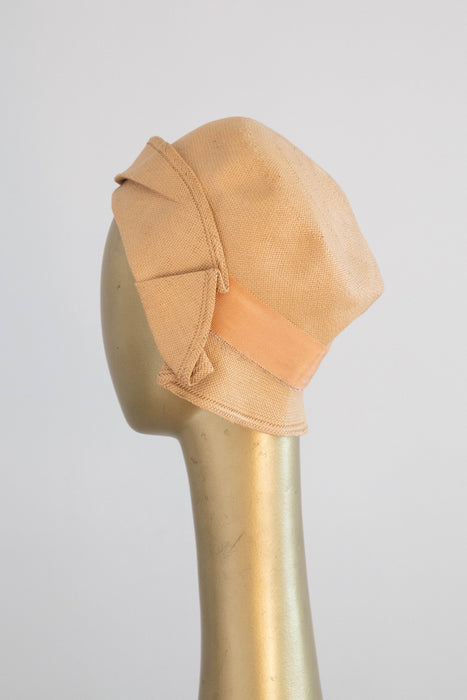Rare 1920's Straw Cloche Hat By Style Queen / 22