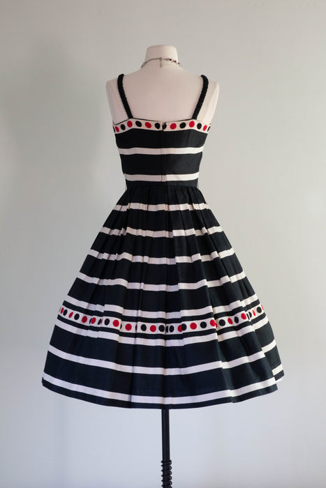 Darling 1950's Dotted Line Cotton Dress / Small Xtabay Vintage Darling 1950's Dotted Line Cotton Dress / Small Xtabay Vintage