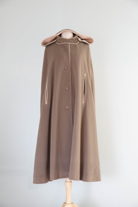 Chic 1970's 100% Wool Hooded Cape By Mr. Fred / OS