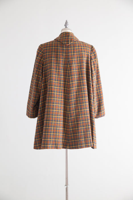 Classic 1940's Swansdown For Forstmann Plaid Wool Swing Coat / ML
