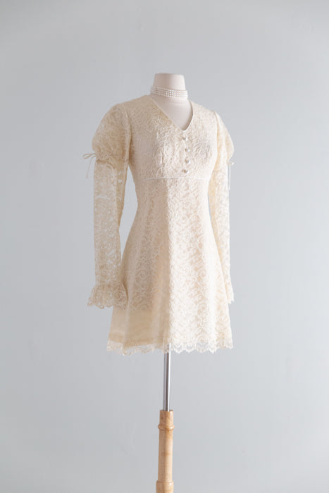 Darling 1960's Mini Mod Ivory Lace Wedding Dress / S
