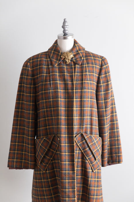 Classic 1940's Swansdown For Forstmann Plaid Wool Swing Coat / ML