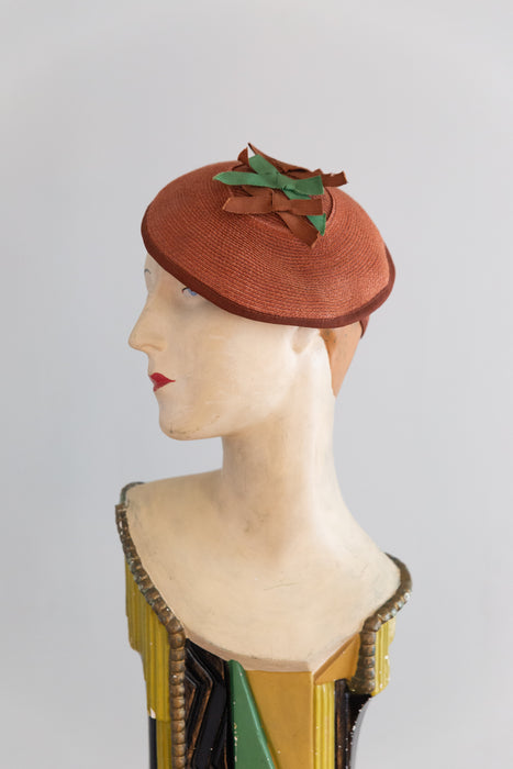 Whimsical 1930's Straw Tilt Hat With Bows