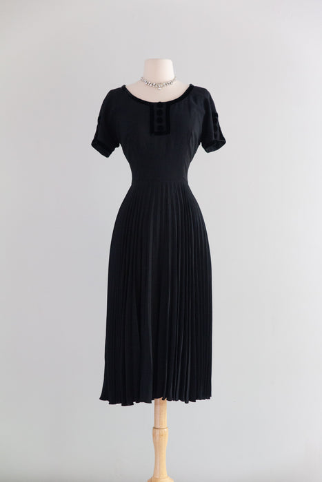 Elegant Early 1950's New Look Era Black Cocktail Dress With Pleated Sk – Xtabay Vintage