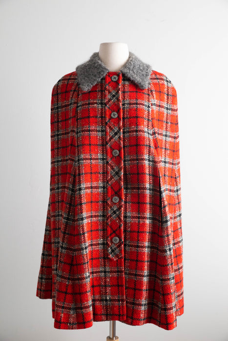 Fabulous 1960's Pendleton Wool Plaid Button Down Cape / OS