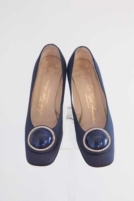 Elegant 1960's Navy Cabochon Heels From Saks. Fifth Ave. / 7a