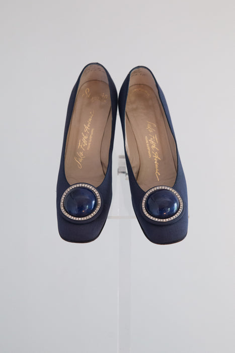 Elegant 1960's Navy Cabochon Heels From Saks. Fifth Ave. / 7a