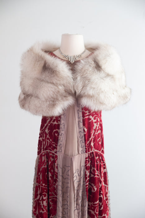 Stunning 1950's Norwegian Silver Fox Wrap / OS