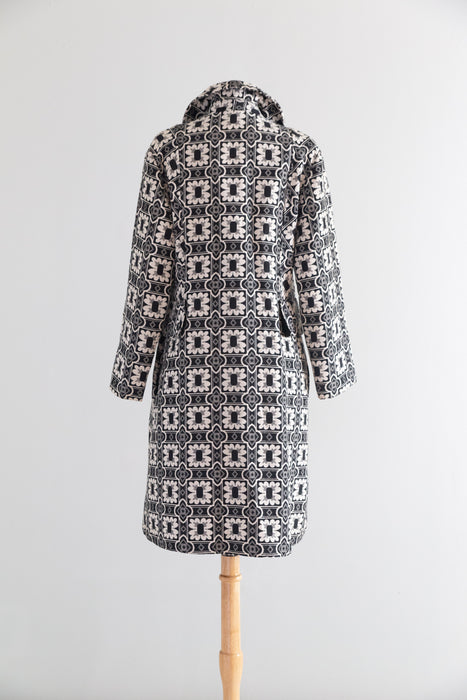 Fab 1960's Black & White Op Art Tapestry Coat / ML