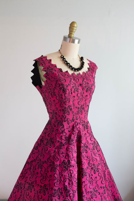 Vintage 1950's Dahlia Pink & Black Party Dress / XS