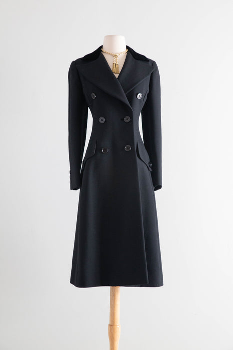 Impeccable 1960's Black Wool Coat With Velvet Collar From Joseph Stein / M