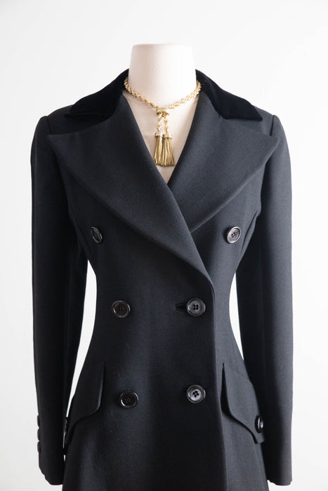Impeccable 1960's Black Wool Coat With Velvet Collar From Joseph Stein / M