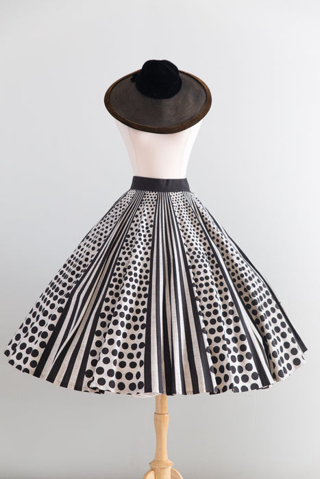 Fantastic 1950's Londy of Mexico Hand Painted Circle Skirt / S