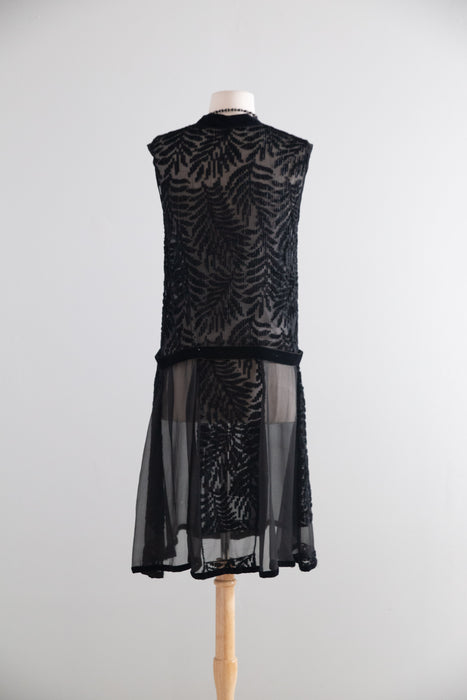 Stunning 1920s Black Silk Chiffon & Devoré Velvet Flapper Dress / S