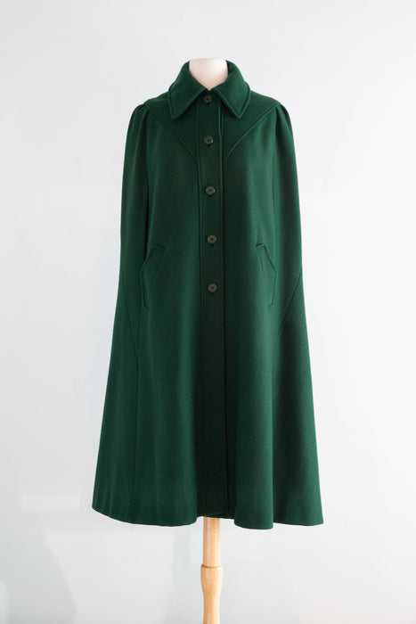 Fabulous 1970's Wool Cape In Evergreen Wool By Peabody House For Joseph Magnin / M