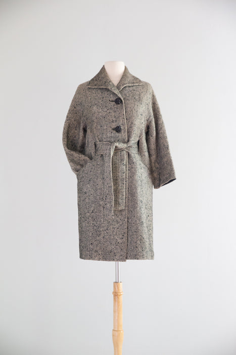 Chic 1960's Mollie Parnis Sculptural Wool Tweed Coat / SM