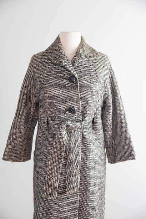 Chic 1960's Mollie Parnis Sculptural Wool Tweed Coat / SM