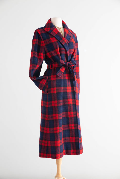 Iconic 1970s Pendleton Wool Plaid Ladies Wrap Coat  / M
