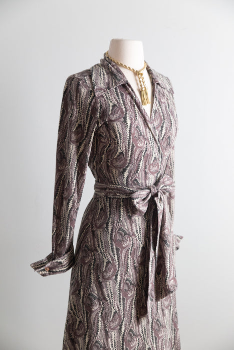 Rare 1970's Diane Von Furstenberg Swan Print Original Wrap Dress / S