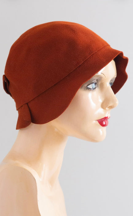 Rare 1920's Russet Felt Cloche Hat By Chic Maid / 22"